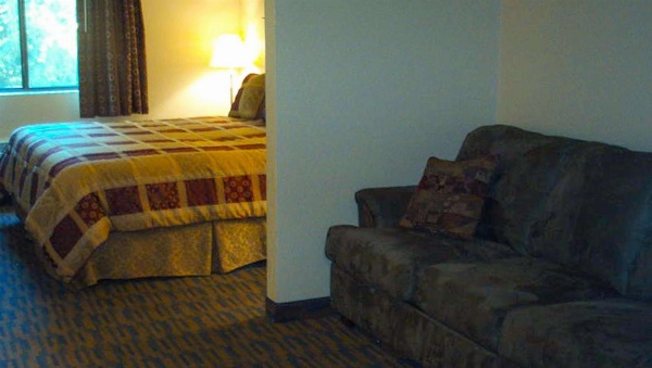 Western Motel Inn and Suites Hazlehurst image 8